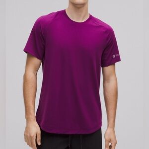 NWT! Lululemon x Peloton Men’s License To Train Short Sleeve Shirt Medium
